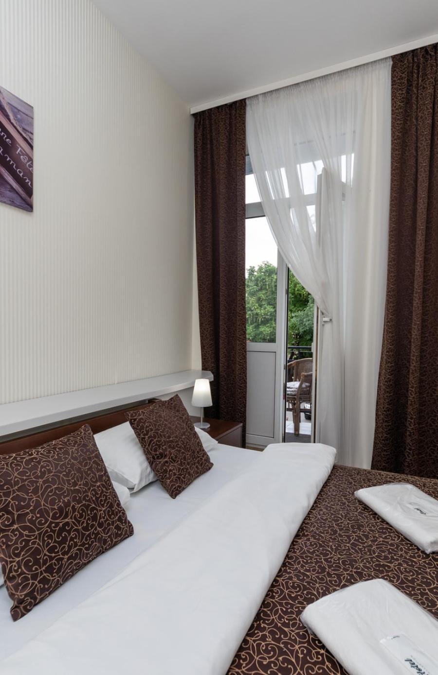 קייב Mini-Hotel Guest Residence מראה חיצוני תמונה