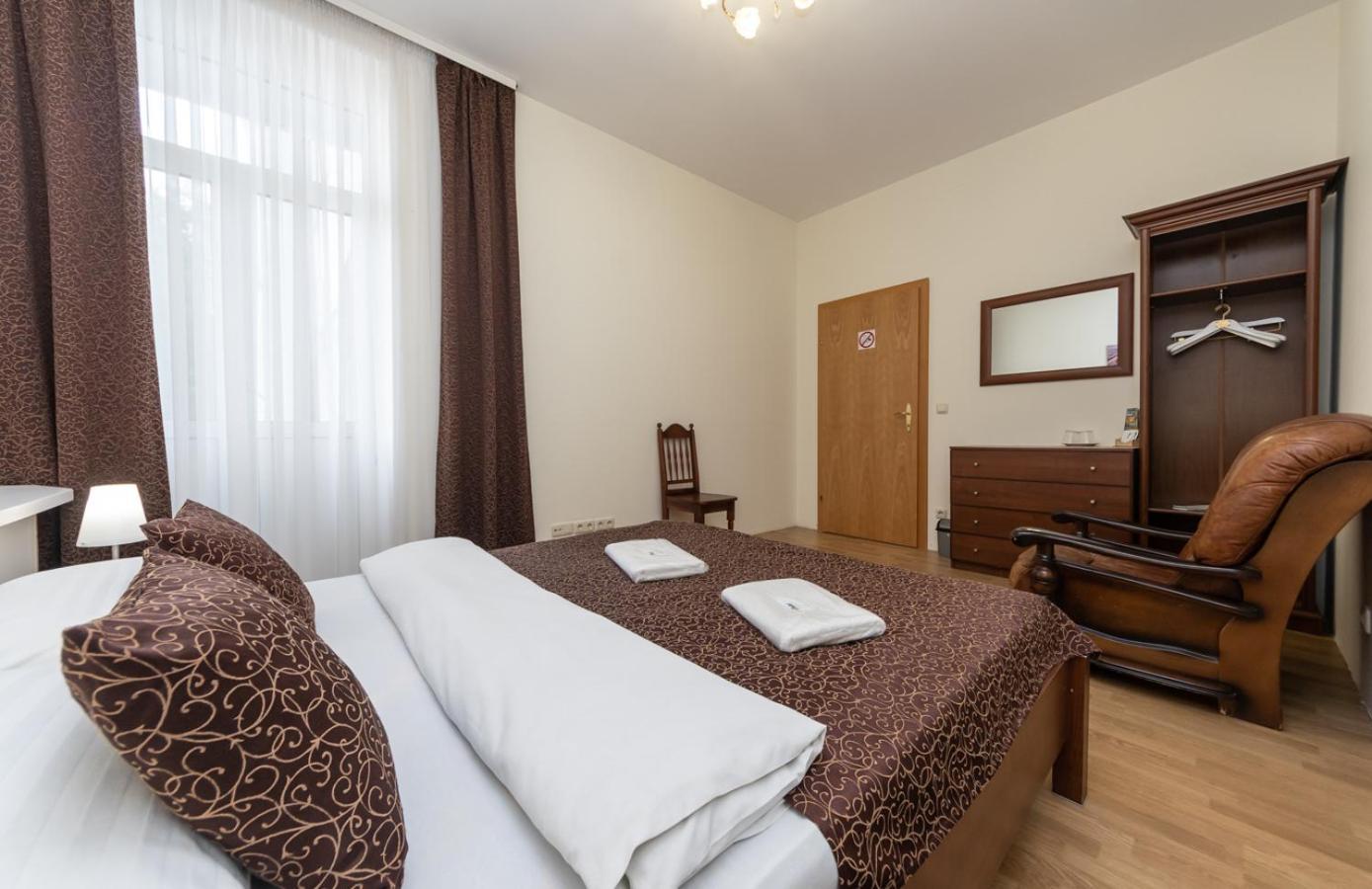 קייב Mini-Hotel Guest Residence מראה חיצוני תמונה