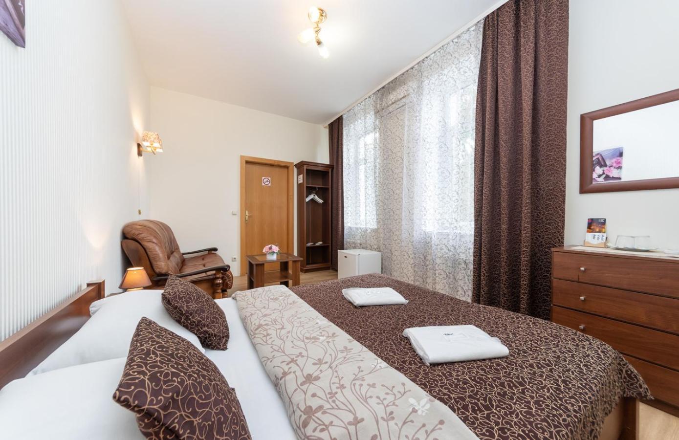 קייב Mini-Hotel Guest Residence מראה חיצוני תמונה