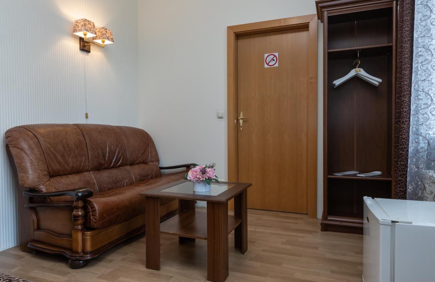 קייב Mini-Hotel Guest Residence מראה חיצוני תמונה