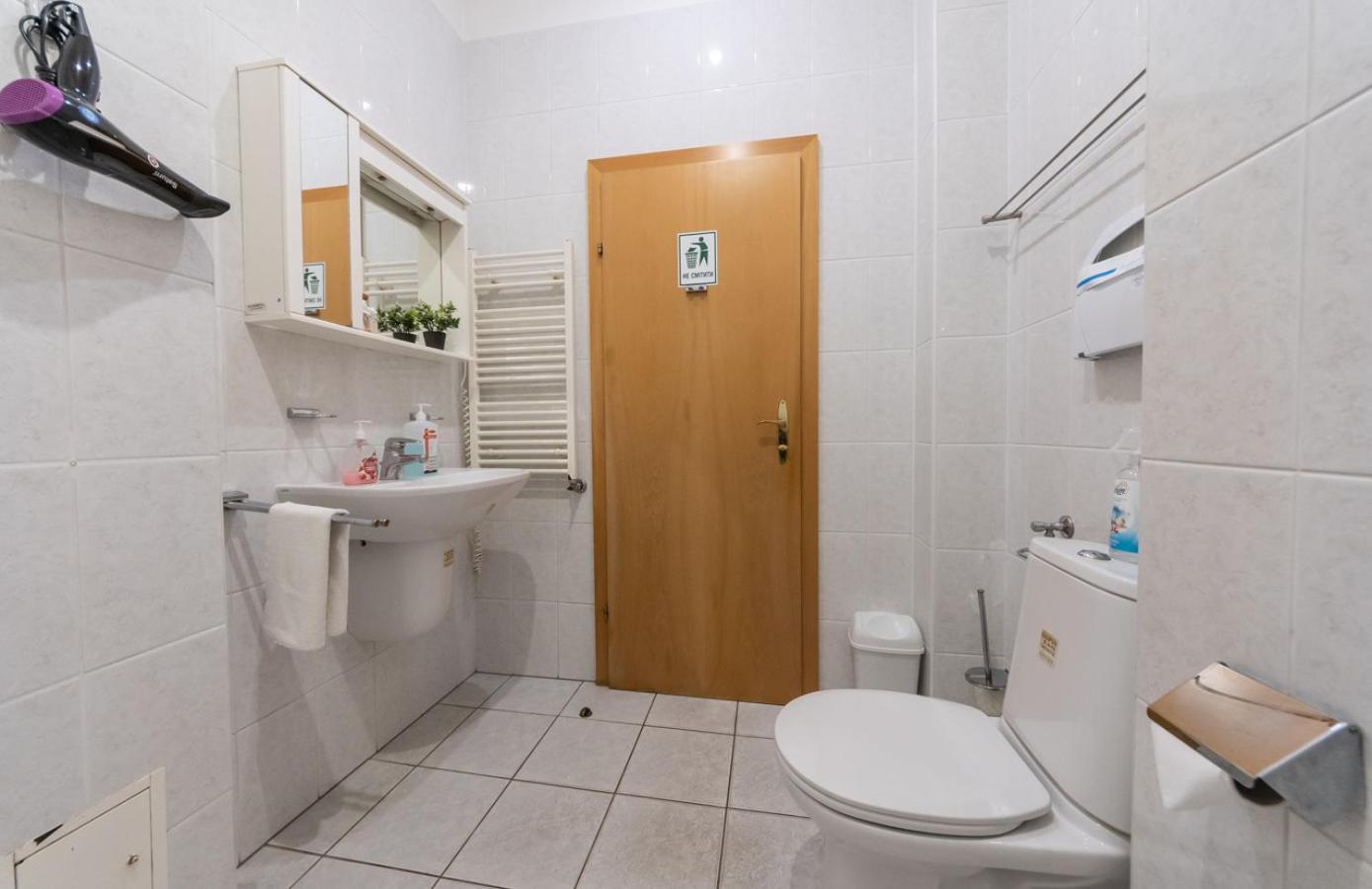 קייב Mini-Hotel Guest Residence מראה חיצוני תמונה